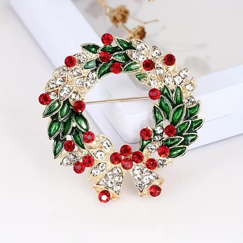 Luxury Christmas bell brooch with rhinestones and green enamel leaves, alloy gold-plated color, fashionable shiny pins 1PCS красный
Luxury Christmas bell brooch with rhinestones and green enamel leaves, alloy gold-plated color, fashionable shiny pins 1PCS красный