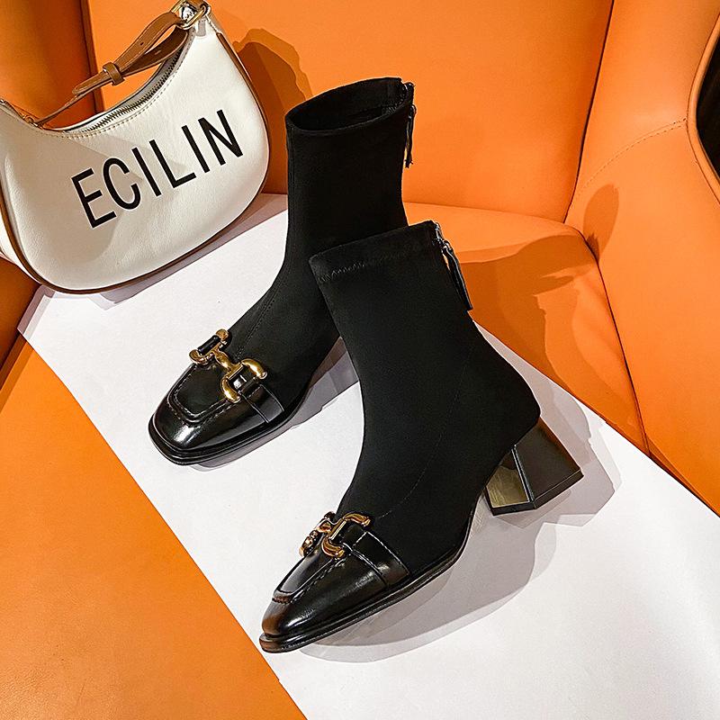 Metal horse buckle high-heeled boots women s 2025 autumn and winter new square head thick heel medium boots women s British style thin boots 39
Metal horse buckle high-heeled boots women s 2025 autumn and winter new square head thick heel medium boots women s British style thin boots 39