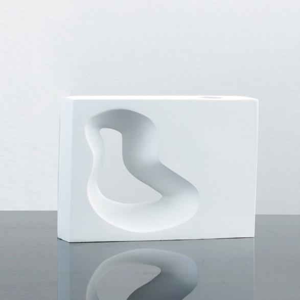 Современная простая белая креативная геометрическая полая ваза модель комнаты гостиная спальня офис продаж украшения аксессуары для дома
Современная простая белая креативная геометрическая полая ваза модель комнаты гостиная спальня офис продаж украшения аксессуары для дома