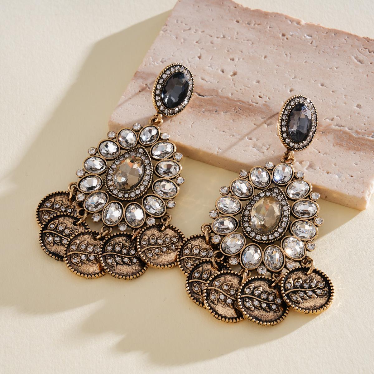 DIGADAGU Alloy Oval Rhinestone Geometric Dangle Earrings New Simple Retro Earrings Women Party Zircon Accessories золотистый
DIGADAGU Alloy Oval Rhinestone Geometric Dangle Earrings New Simple Retro Earrings Women Party Zircon Accessories золотистый
