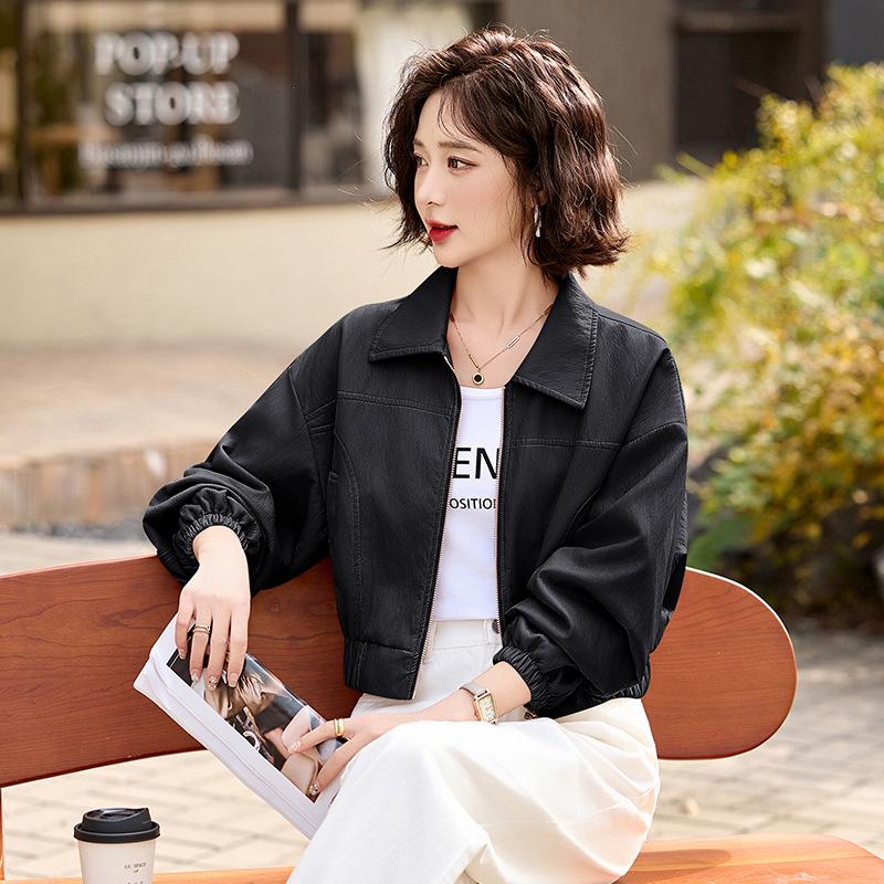 Женская короткая кожаная куртка - Коллекция Весна/Осень 2024, Элегантный стиль маленький аромат , Утонченный темперамент, ZH1162. M (45-54 kg) чёрный
Женская короткая кожаная куртка - Коллекция Весна/Осень 2024, Элегантный стиль маленький аромат , Утонченный темперамент, ZH1162. M (45-54 kg) чёрный