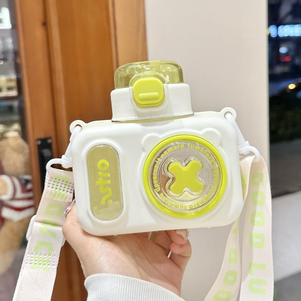 Sealed Design Straw Water Cup Leak-Proof Water Bottle Portable Cartoon Camera Cup Travel білий
Sealed Design Straw Water Cup Leak-Proof Water Bottle Portable Cartoon Camera Cup Travel білий