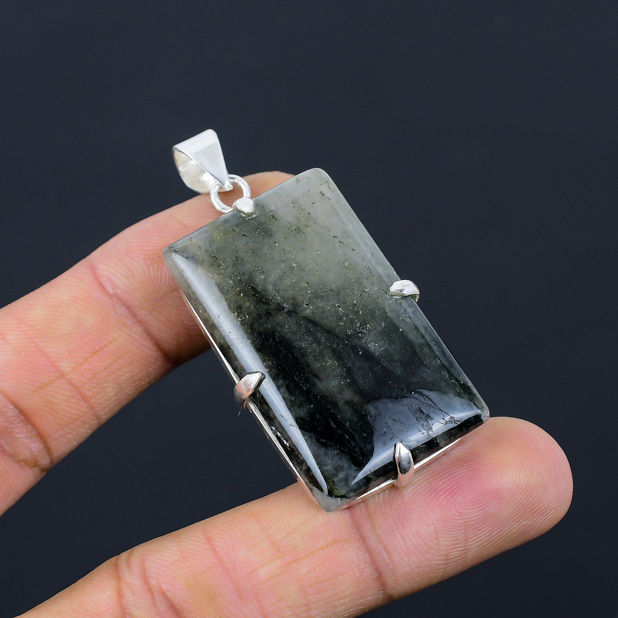 Womens day Sale Rectangle Solar Moss Agate Gemstone Wife Pendant Sterling Silver
Womens day Sale Rectangle Solar Moss Agate Gemstone Wife Pendant Sterling Silver