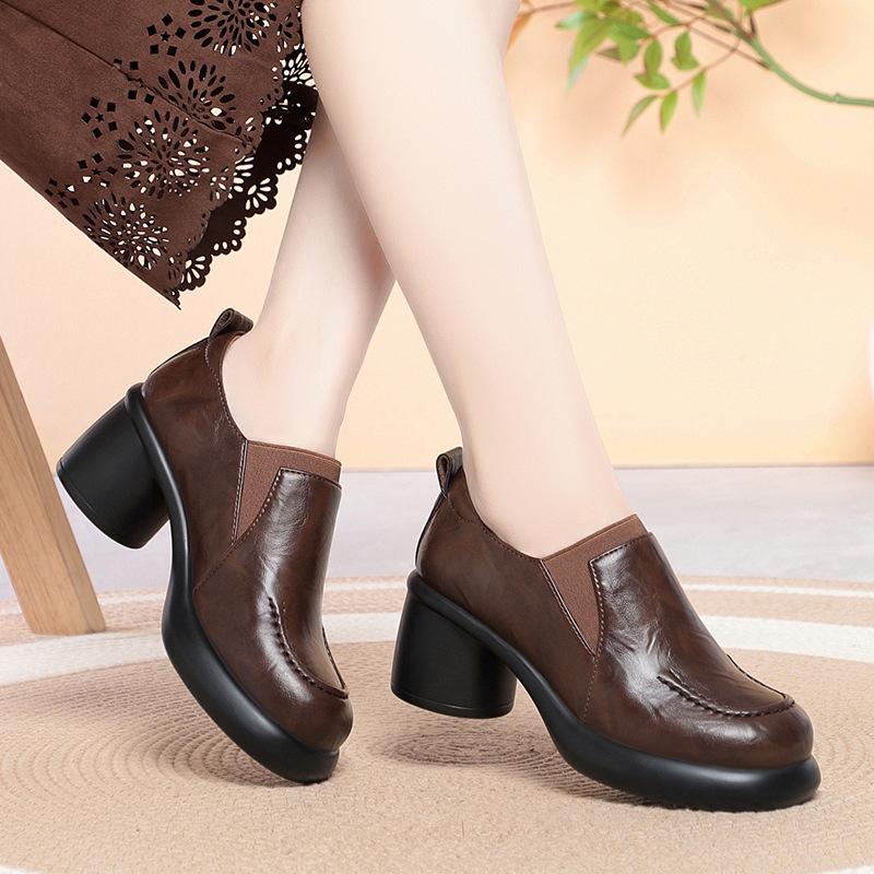 Retro Leather Shoes, Thick-soled Chunky Heeled Single Shoes, Middle-aged and Elderly Women s Shoes, British Style Women s Shoes 40 коричневий
Retro Leather Shoes, Thick-soled Chunky Heeled Single Shoes, Middle-aged and Elderly Women s Shoes, British Style Women s Shoes 40 коричневий