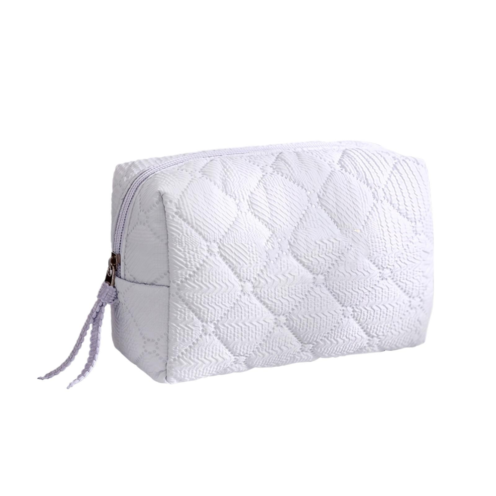 Portable Travel Makeup Bag Quilted Pattern Cosmetic Organizer Pouch with Zipper Closure Lightweight and Compact Storage Bag for Toiletries one size фіолетовий
Portable Travel Makeup Bag Quilted Pattern Cosmetic Organizer Pouch with Zipper Closure Lightweight and Compact Storage Bag for Toiletries one size фіолетовий