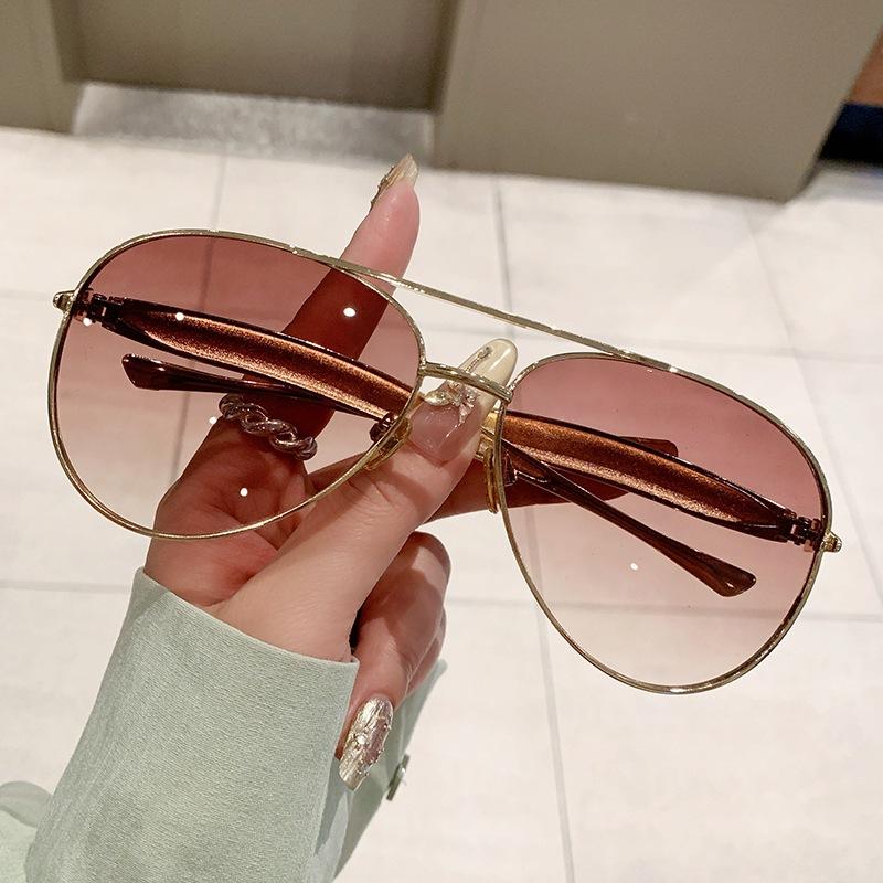 JYL TS Sunglasses Round Small Frame Rivet/98137 B-528 червоне дерево
JYL TS Sunglasses Round Small Frame Rivet/98137 B-528 червоне дерево