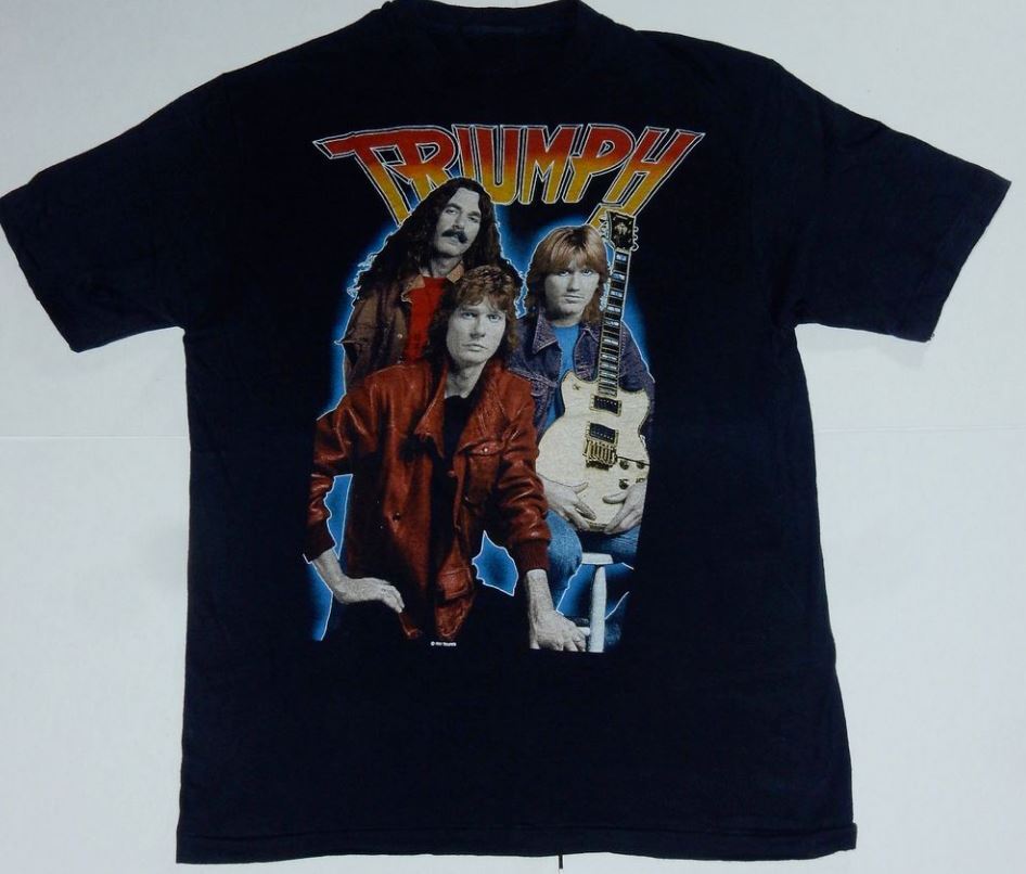 Triumph 1985 Thunder World Tour Концерт Рок 1980-е Винтажная футболка 2XL
Triumph 1985 Thunder World Tour Концерт Рок 1980-е Винтажная футболка 2XL