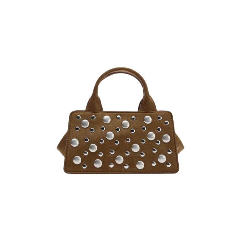 Vintage High End Rivet Decoration Single Shoulder Bag Women s Versatile Handbags Fashion Soft Leather Commuting Bag светло-коричневого
Vintage High End Rivet Decoration Single Shoulder Bag Women s Versatile Handbags Fashion Soft Leather Commuting Bag светло-коричневого