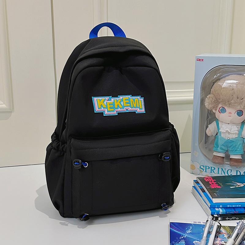 In SpringSeason The BrandNew Korean Isn Joker CampusUses Large Capacity Schoolbags Are Simple and SuperLight Outside Travel Backpacks .
In SpringSeason The BrandNew Korean Isn Joker CampusUses Large Capacity Schoolbags Are Simple and SuperLight Outside Travel Backpacks .