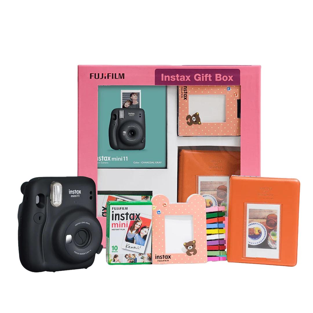 Подарочный набор с мини-камерой 11: цвет Угольно-серый, Instax Mini 11 Gift Box Charcoal Gray Set, Instax
Подарочный набор с мини-камерой 11: цвет Угольно-серый, Instax Mini 11 Gift Box Charcoal Gray Set, Instax