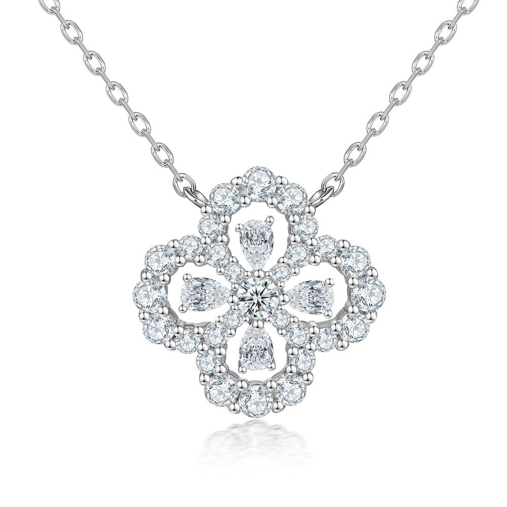 Fashionable Lucky Grass Pendant High Grade Sterling Silver Four Leaf Grass Necklace S925 Silver Collar Chain Versatile
Fashionable Lucky Grass Pendant High Grade Sterling Silver Four Leaf Grass Necklace S925 Silver Collar Chain Versatile