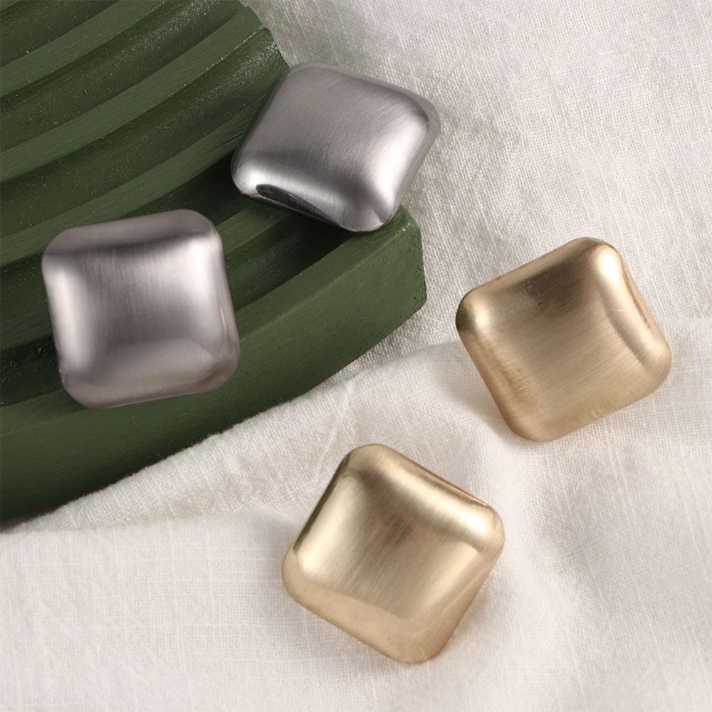 Elegant Geometric Trendy Chic Women Girls Stud Earrings Irregular Geometric Metal Earrings A
Elegant Geometric Trendy Chic Women Girls Stud Earrings Irregular Geometric Metal Earrings A
