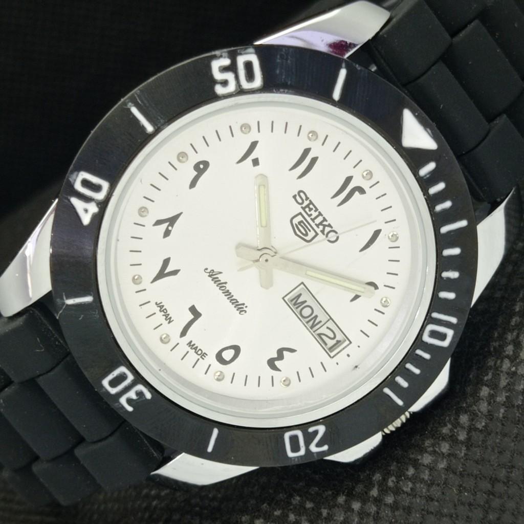ВОССТАНОВЛЕННЫЕ ВИНТАЖНЫЕ SEIKO 5 AUTO 6309A ЯПОНИЯ МУЖСКИЕ D/D СЕРЕБРЯНЫЕ ЧАСЫ 582-a306048-9 SKU582-a306048
ВОССТАНОВЛЕННЫЕ ВИНТАЖНЫЕ SEIKO 5 AUTO 6309A ЯПОНИЯ МУЖСКИЕ D/D СЕРЕБРЯНЫЕ ЧАСЫ 582-a306048-9 SKU582-a306048