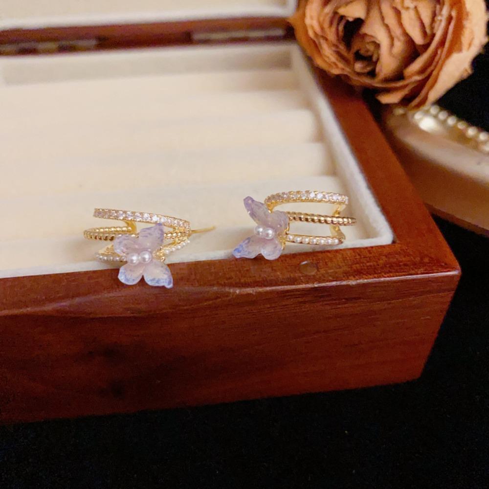 Vintage Pearl Earrings Korean Circle Earrings Purple Butterfly Stud Earrings Wedding Party золотий
Vintage Pearl Earrings Korean Circle Earrings Purple Butterfly Stud Earrings Wedding Party золотий