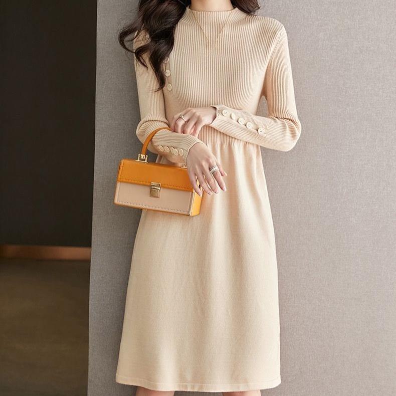 Осенне-зимнее вязаное платье для женщин средней длины однотонное платье-свитер с полувысоким воротником вязаный свитер 2XL бежевый
Осенне-зимнее вязаное платье для женщин средней длины однотонное платье-свитер с полувысоким воротником вязаный свитер 2XL бежевый