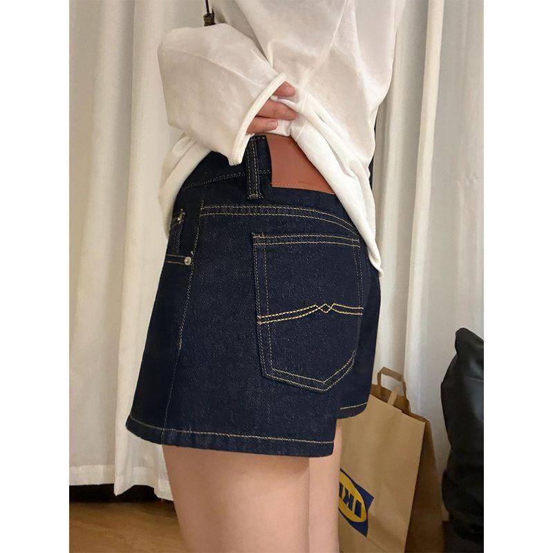 Dark Blue Demin shorts Women Summer New Style Fat Sister mm High Waist Slimming A Word Hot Pants Suitable for Large Size Thick Legs Dark Blue 4XL
Dark Blue Demin shorts Women Summer New Style Fat Sister mm High Waist Slimming A Word Hot Pants Suitable for Large Size Thick Legs Dark Blue 4XL