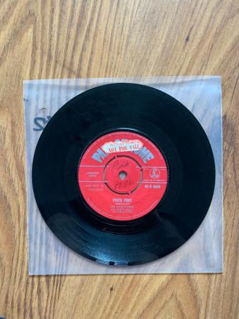 7inch Record JOE MR PIANO HENDERSON Candy Floss Pinto Pony 45R4849 Parlophone 1961 UK Jazz Used
7inch Record JOE MR PIANO HENDERSON Candy Floss Pinto Pony 45R4849 Parlophone 1961 UK Jazz Used