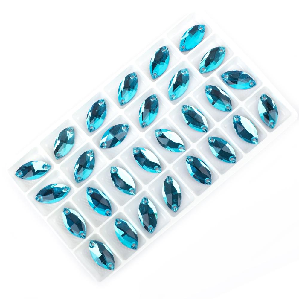 Вэй Чэнь Маркиз Страз Ручная Вышивка Плоская Пуговица для DIY Вечерних и Свадебных Платьев Аксессуары 15*32mm, 12 pcs/pack
Вэй Чэнь Маркиз Страз Ручная Вышивка Плоская Пуговица для DIY Вечерних и Свадебных Платьев Аксессуары 15*32mm, 12 pcs/pack