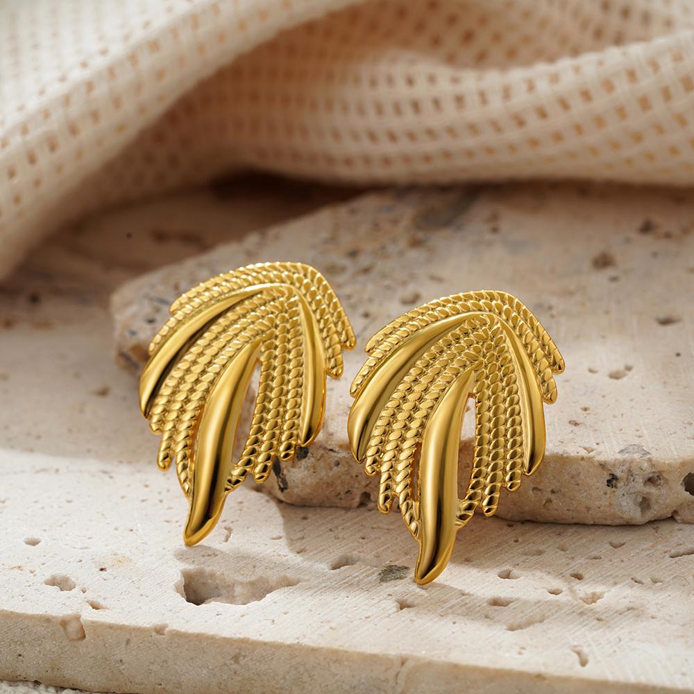 Vintage Gold Plated Texture Feather Wing Earrings for Women Stainless Steel Earring Statement Fashion Zircon Gifts
Vintage Gold Plated Texture Feather Wing Earrings for Women Stainless Steel Earring Statement Fashion Zircon Gifts