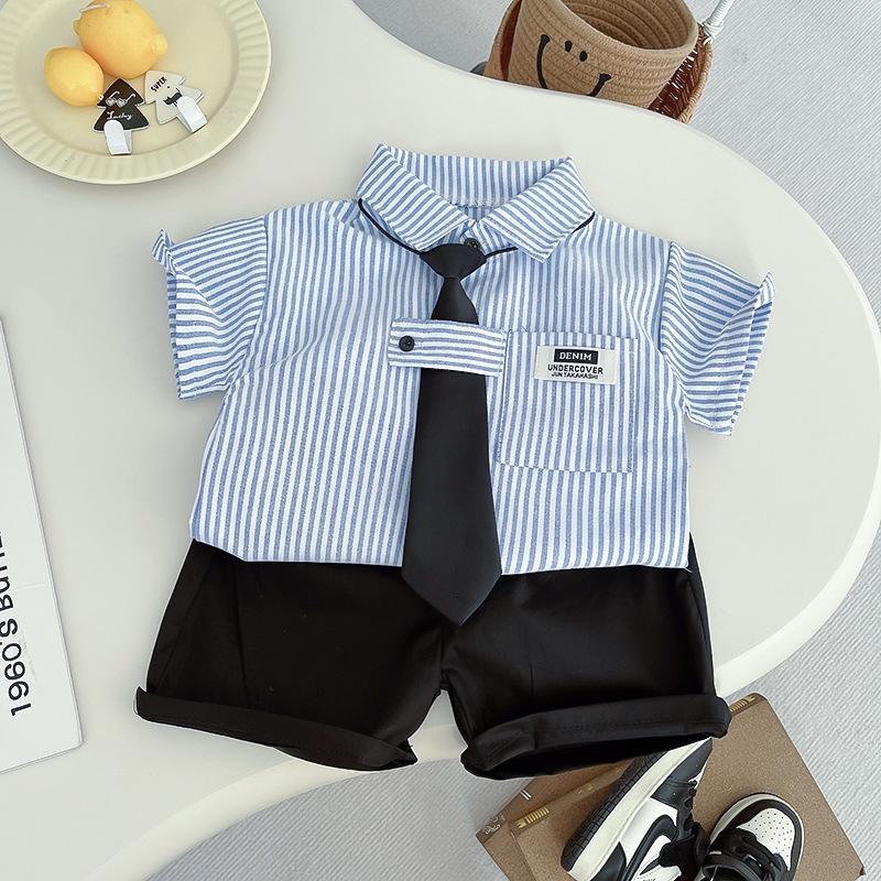 2Pcs/set Kids Stripe Tie Shirt Set Boys Casual Suits Clothes Tops + Short Pant Toddler Baby Set Summer For Boys Boys 80 синий
2Pcs/set Kids Stripe Tie Shirt Set Boys Casual Suits Clothes Tops + Short Pant Toddler Baby Set Summer For Boys Boys 80 синий