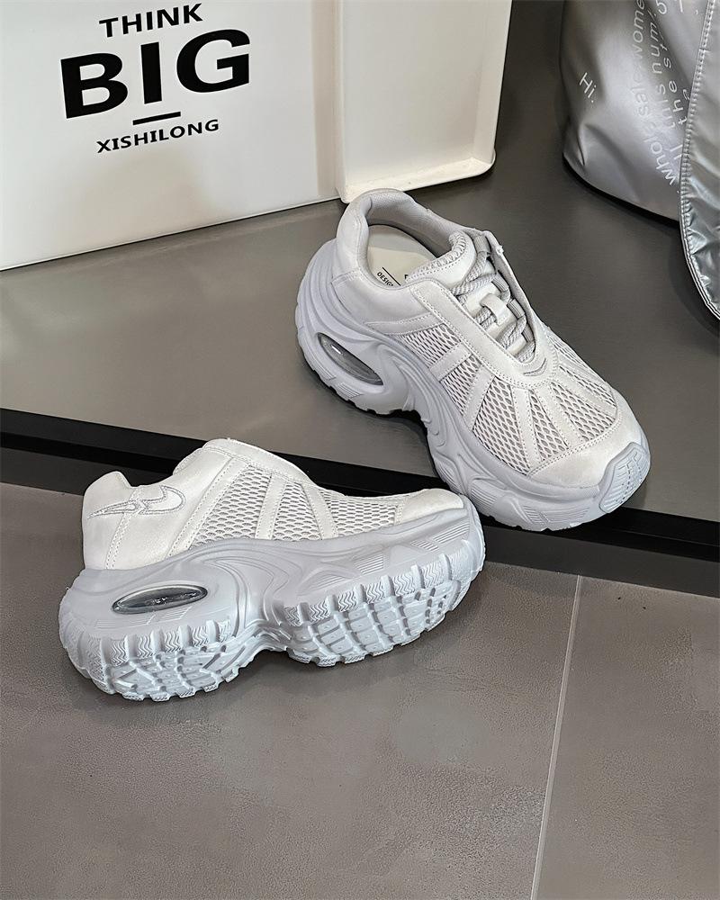 2025 осень новые повседневные кроссовки из мягкой кожи для пап женские молодежные незаменимые увеличение роста 6 см удобные универсальные спортивные кроссовки тренд 40 серый
2025 осень новые повседневные кроссовки из мягкой кожи для пап женские молодежные незаменимые увеличение роста 6 см удобные универсальные спортивные кроссовки тренд 40 серый