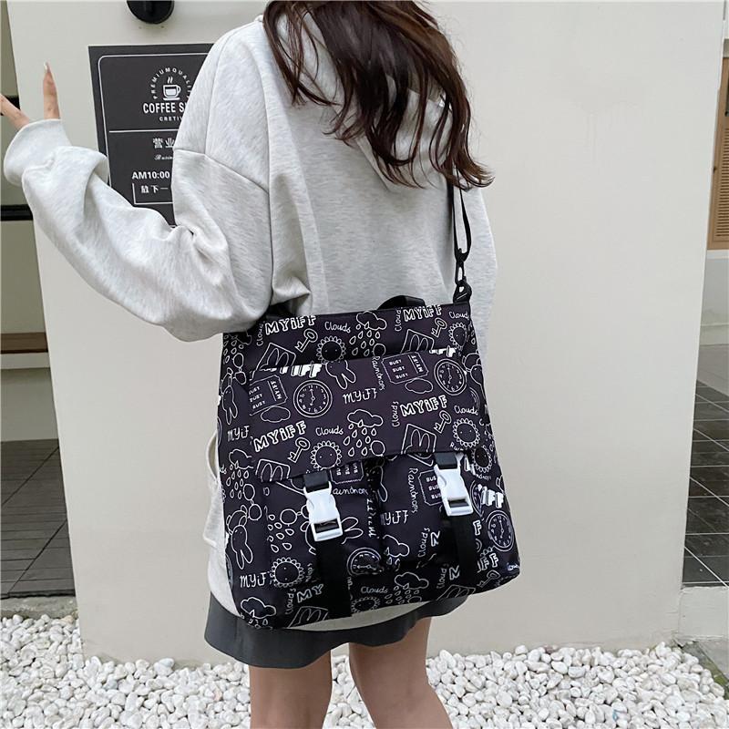 Small fresh graffiti nylon bag female college student class one shoulder oblique span large capacity niche cute schoolbag one size fits all чорний
Small fresh graffiti nylon bag female college student class one shoulder oblique span large capacity niche cute schoolbag one size fits all чорний