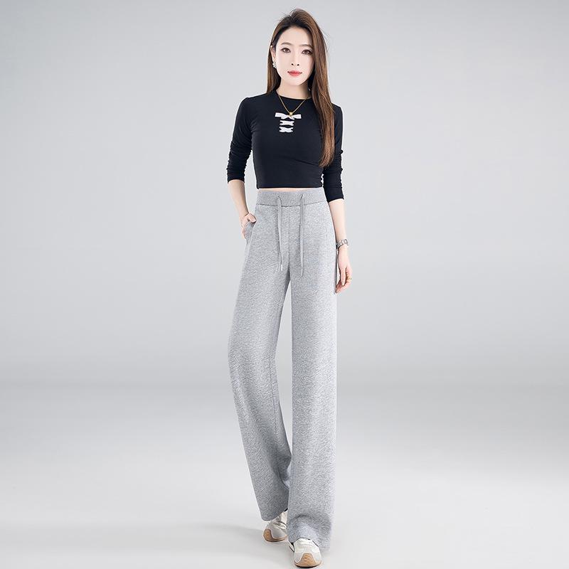 Women s Gray High Waist Loose Straight Leg Pants - 2026 Spring Collection: Casual, Slimming, Soft, Sporty, Wide Leg Design 31/3XL (Recommended for 135-145 lbs)
Women s Gray High Waist Loose Straight Leg Pants - 2026 Spring Collection: Casual, Slimming, Soft, Sporty, Wide Leg Design 31/3XL (Recommended for 135-145 lbs)