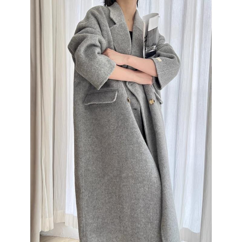 Новое осенне-зимнее корейское модное универсальное тонкое женское шерстяное пальто с четырьмя пуговицами, длинный стиль M
Новое осенне-зимнее корейское модное универсальное тонкое женское шерстяное пальто с четырьмя пуговицами, длинный стиль M