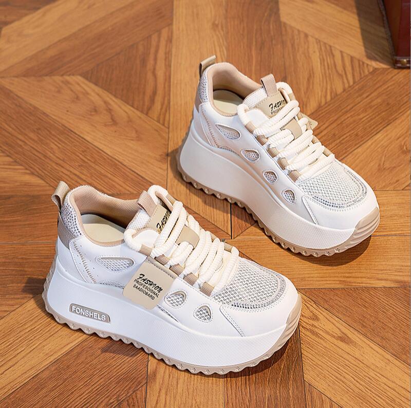 Autumn 7cm Genuine Leather Comfy Breathable Hidden Heel Block Flats Skate Board Platform Wedge Sneakers Vulcanized Chunky Shoes 40
Autumn 7cm Genuine Leather Comfy Breathable Hidden Heel Block Flats Skate Board Platform Wedge Sneakers Vulcanized Chunky Shoes 40