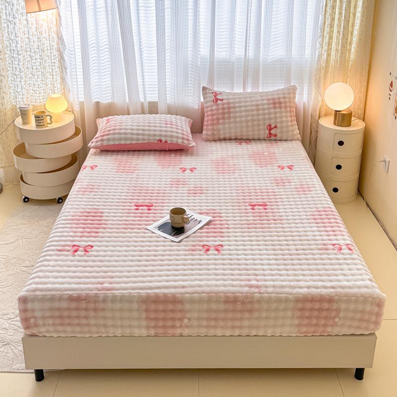 2025 autumn and winter new printed big bubble milk fleece fitted sheet three-piece set rabbit fleece mattress protective cover 120x200cm 3pcs
2025 autumn and winter new printed big bubble milk fleece fitted sheet three-piece set rabbit fleece mattress protective cover 120x200cm 3pcs