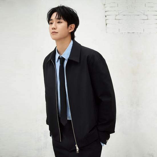 Mind Bridge Cut and Deformed Blue Jean MYJP6174 L
Mind Bridge Cut and Deformed Blue Jean MYJP6174 L