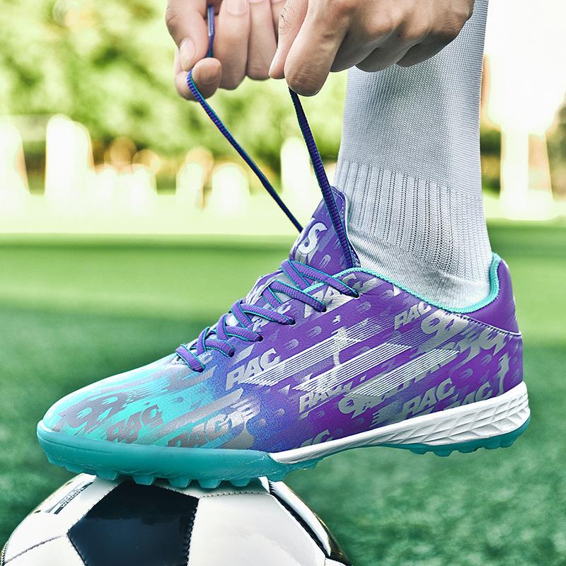 World Cup Mandarin Duck Primary School Children Youth Broken Nails Long Nails Outdoor Long Nails Campus Competition Training Football Shoes 46
World Cup Mandarin Duck Primary School Children Youth Broken Nails Long Nails Outdoor Long Nails Campus Competition Training Football Shoes 46