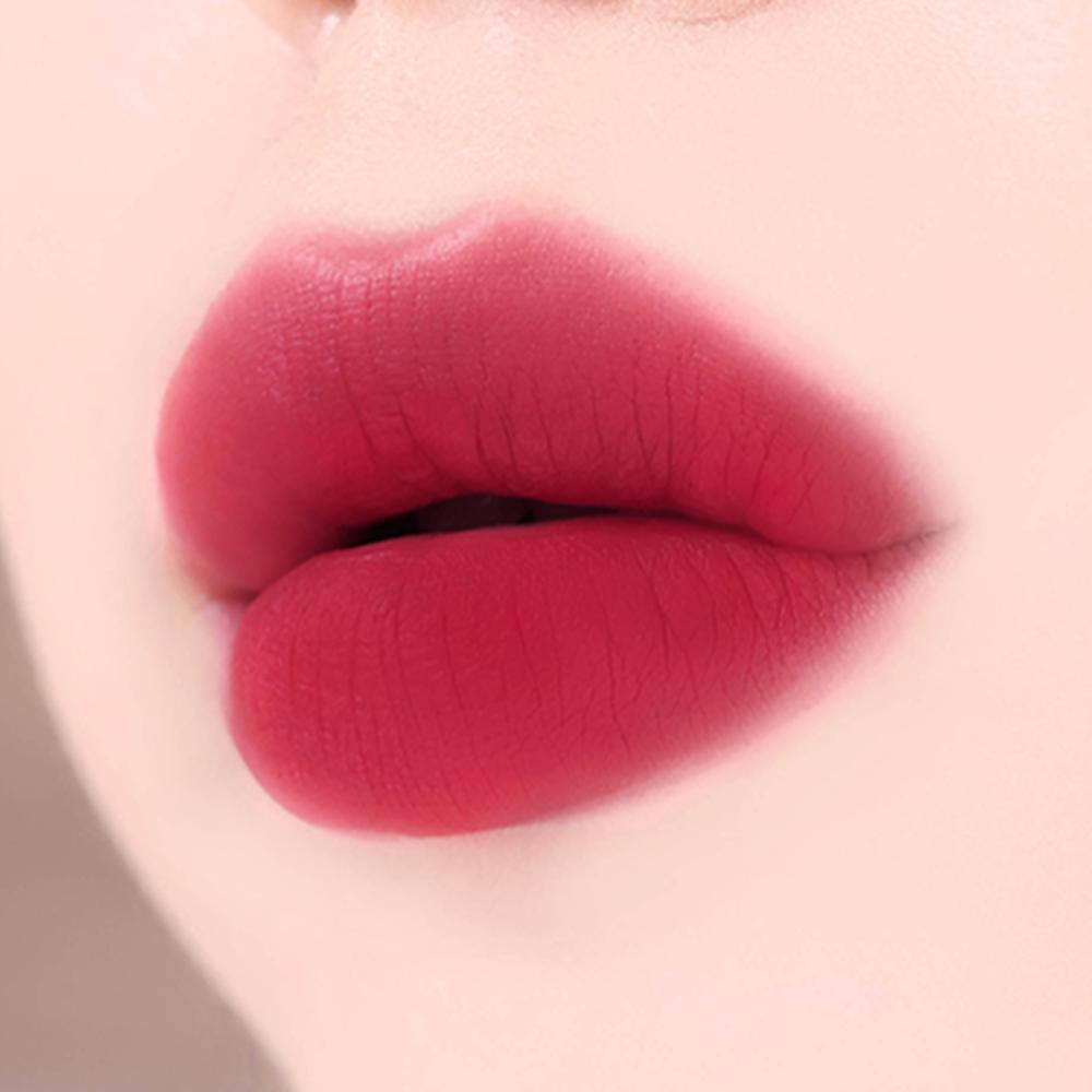 AOU Floofy Матовый бальзам 4,5 г 06 Red Balm
AOU Floofy Матовый бальзам 4,5 г 06 Red Balm