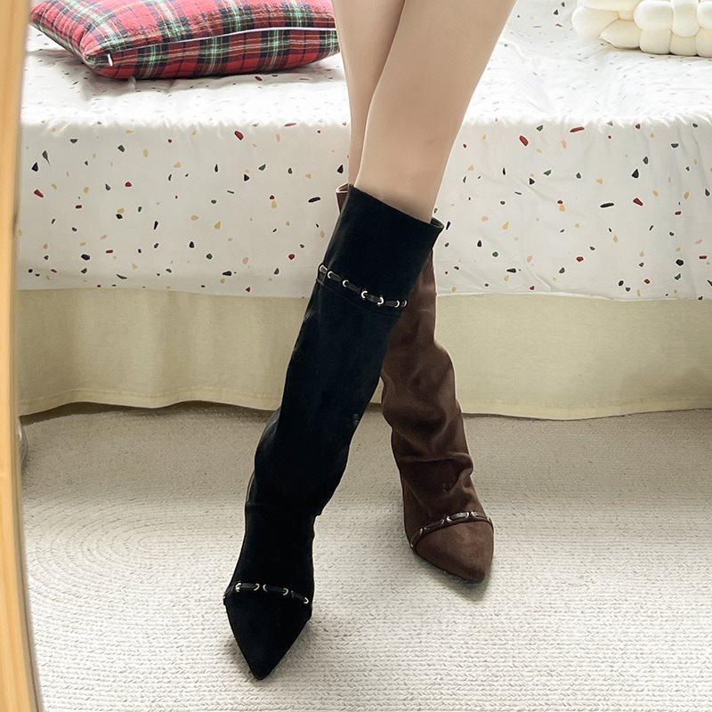 Retro cowboy boots long boots pointed knight niche retro 2025 Xinjiang boots women s pile new western autumn 39 чорний
Retro cowboy boots long boots pointed knight niche retro 2025 Xinjiang boots women s pile new western autumn 39 чорний