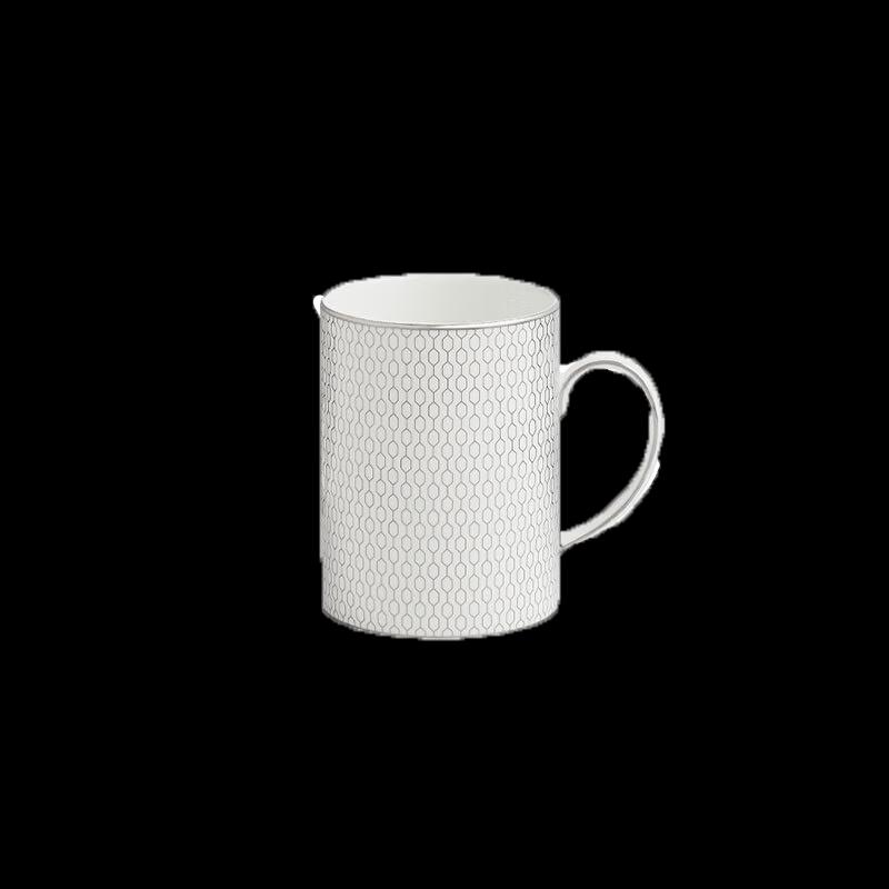 Wedgwood Platinum Geometric Mug
Wedgwood Platinum Geometric Mug