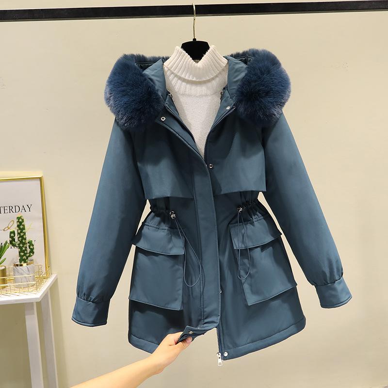 Женская зимняя куртка с хлопковым наполнителем, новый стиль, свободная, стройнящая, на каждый день, съемная подкладка, куртка с хлопковым наполнителем XXXL
Женская зимняя куртка с хлопковым наполнителем, новый стиль, свободная, стройнящая, на каждый день, съемная подкладка, куртка с хлопковым наполнителем XXXL