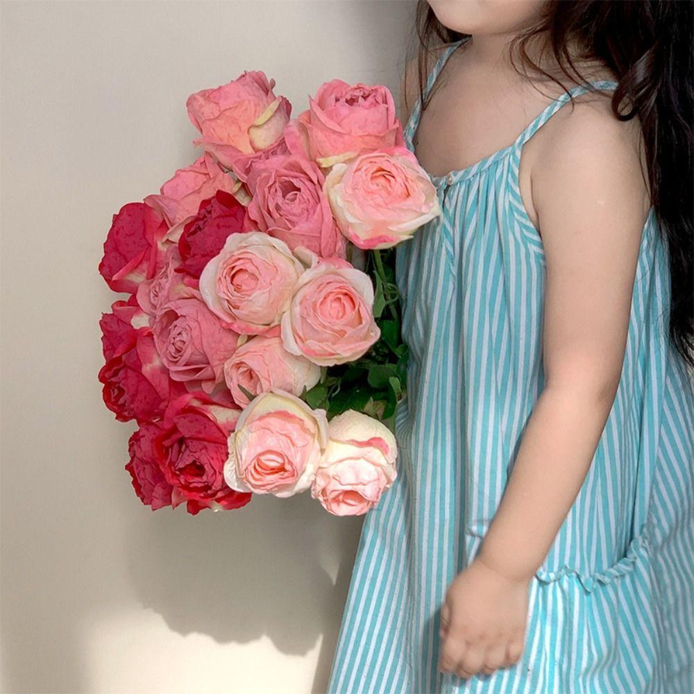 Silk Flowers Burnt Edge Artificial Rose Lifelike Artificial Bouquet Fake Flower Home Decoration темно-розовый
Silk Flowers Burnt Edge Artificial Rose Lifelike Artificial Bouquet Fake Flower Home Decoration темно-розовый