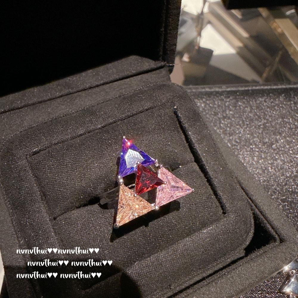 Austrian Vintage Iris Rainbow Triangle Necklace Vintage Sotheby S, Geometric Zircon Bracelet
Austrian Vintage Iris Rainbow Triangle Necklace Vintage Sotheby S, Geometric Zircon Bracelet