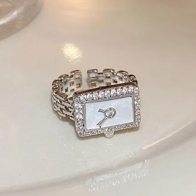 Trendy Watch Heart Round Cubic Zirconia Alloy Rings For Women Men Geometric Metal Crystal Ring Party Daily Birthday Zircon
Trendy Watch Heart Round Cubic Zirconia Alloy Rings For Women Men Geometric Metal Crystal Ring Party Daily Birthday Zircon