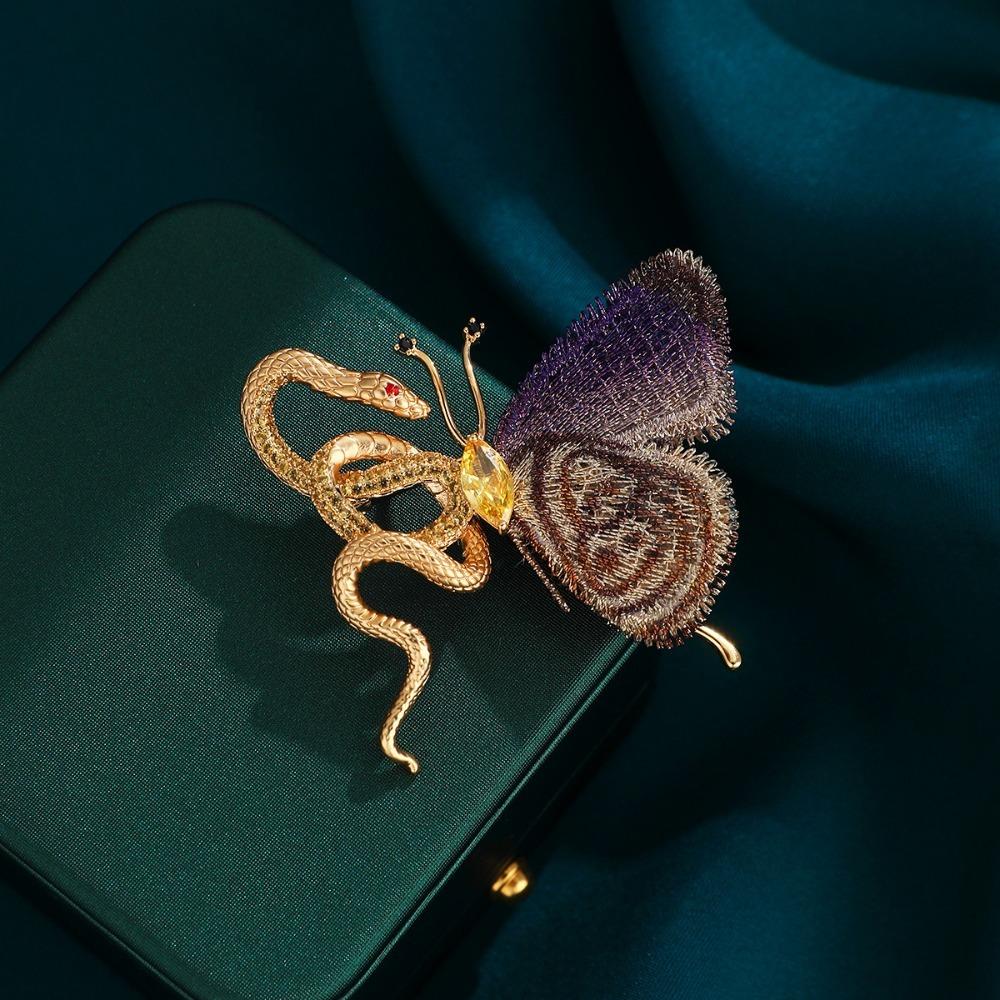 Zodiac Rhinestone Animal Collar Pins Ethnic Style Snake Lapel Pin Snake Butterfly Brooches Casual
Zodiac Rhinestone Animal Collar Pins Ethnic Style Snake Lapel Pin Snake Butterfly Brooches Casual