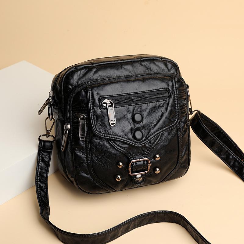 1Pc Summer New Soft Leather Ethnic Style Women s Small Bag Casual Shoulder Bag Mobile Bag
1Pc Summer New Soft Leather Ethnic Style Women s Small Bag Casual Shoulder Bag Mobile Bag