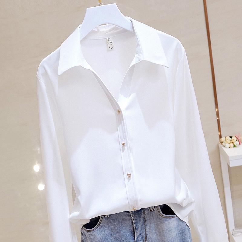 Элегантная женская рубашка из атласного шифона с металлическими пуговицами — свободные длинные рукава и облегающий крой Small
Элегантная женская рубашка из атласного шифона с металлическими пуговицами — свободные длинные рукава и облегающий крой Small