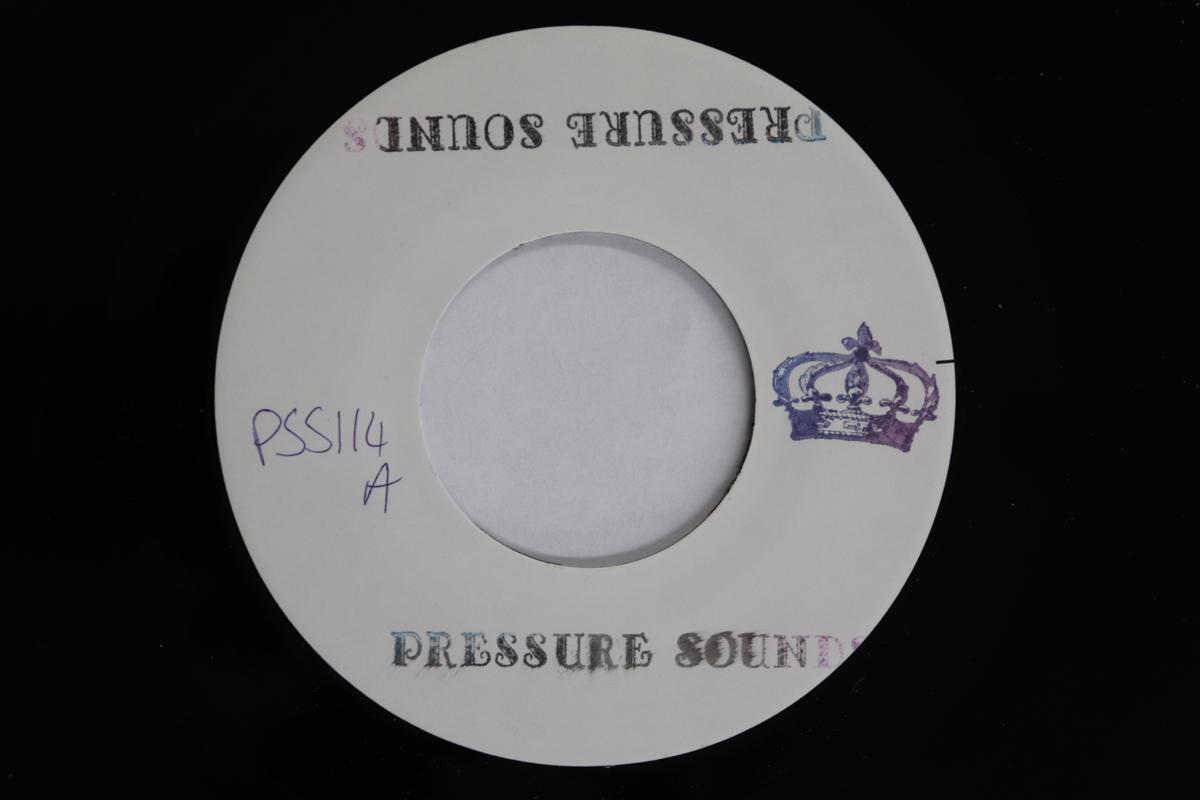 7inch Record YABBY YOU - Beware / Lazy Mood PSS114 NOT ON LABEL/ P 2017 UK Reggae, Ska & Dub Used
7inch Record YABBY YOU - Beware / Lazy Mood PSS114 NOT ON LABEL/ P 2017 UK Reggae, Ska & Dub Used