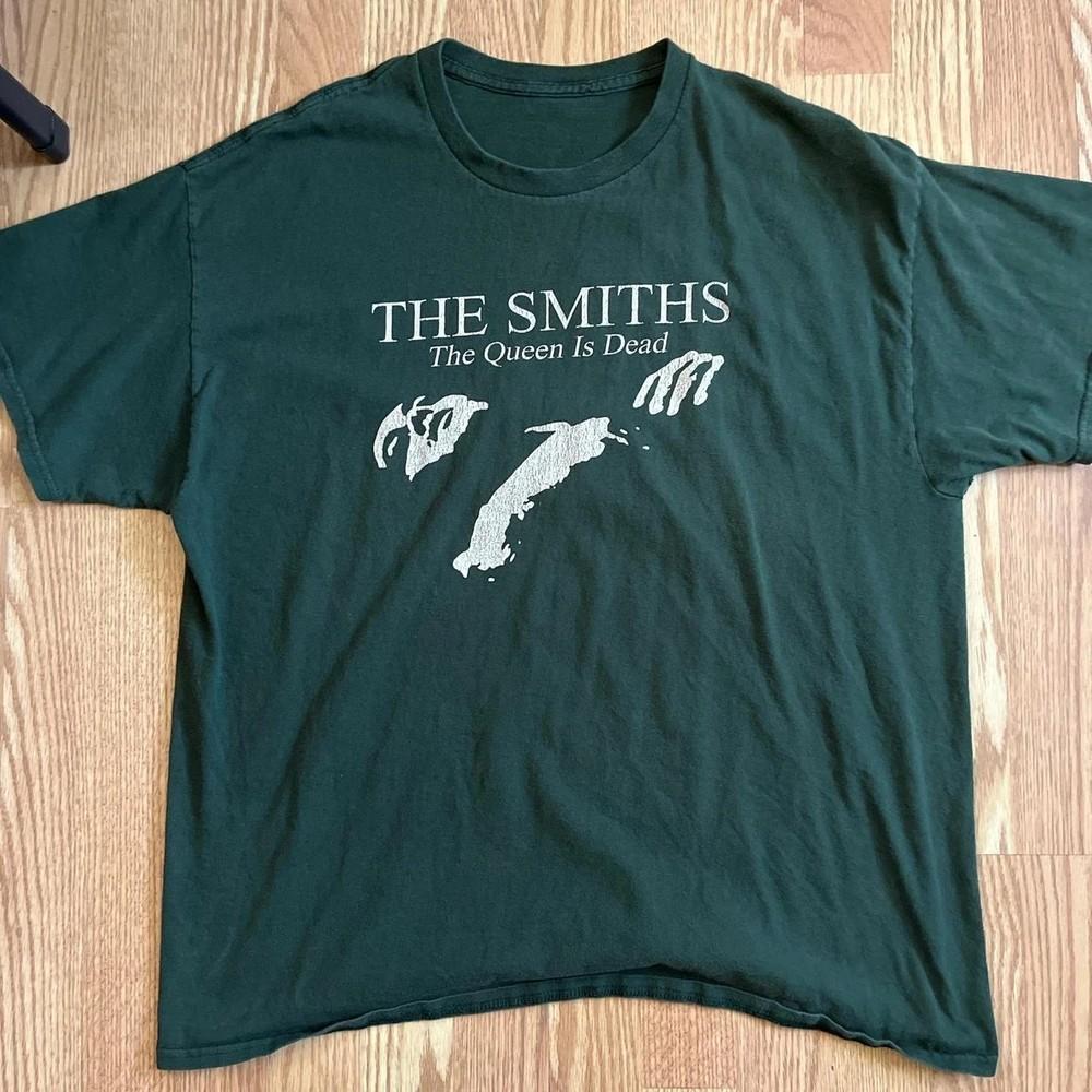 The Smiths The Queen Is Dead Forest Green Graphic T shirt vtg S5XL Unisex T-Shirt L
The Smiths The Queen Is Dead Forest Green Graphic T shirt vtg S5XL Unisex T-Shirt L