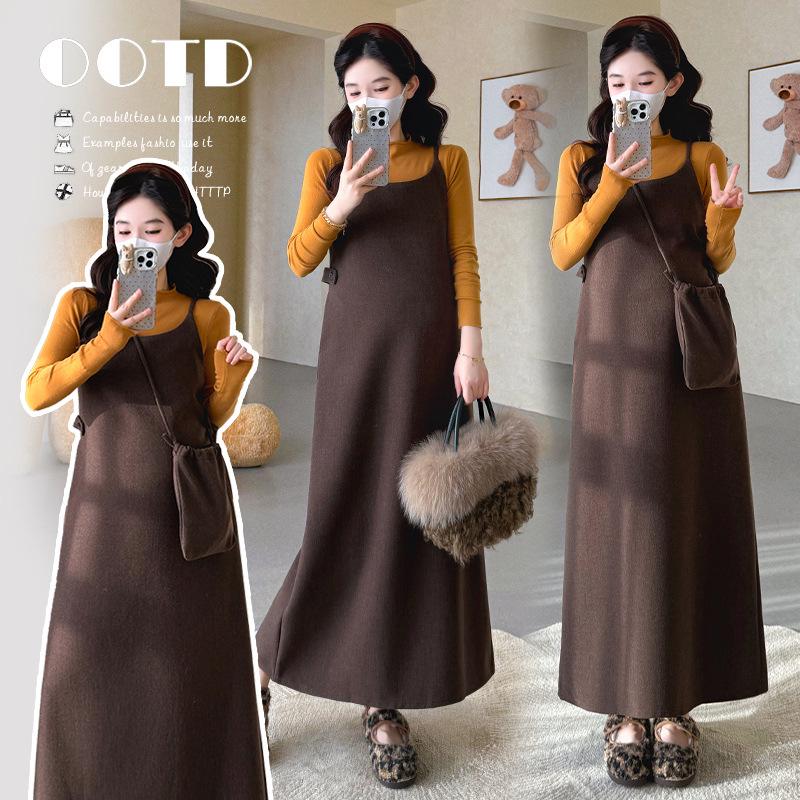 Autumn & Winter Korean Maternity Sweater Top + Wool Suspender Skirt with Bag Two-Piece Set L
Autumn & Winter Korean Maternity Sweater Top + Wool Suspender Skirt with Bag Two-Piece Set L
