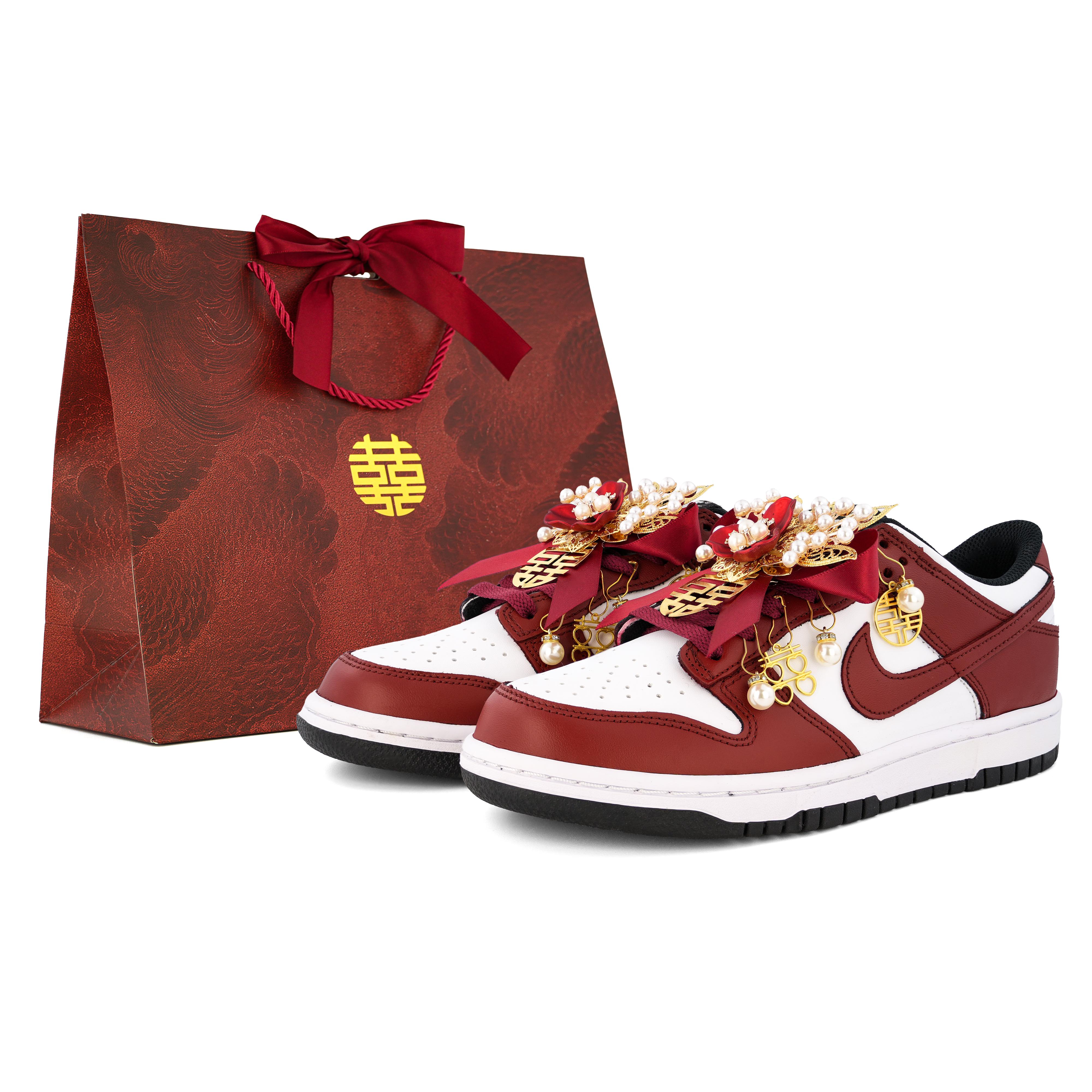 Nike Dunk Wedding Shoes Cushioning Slip Resistant Low top Skateboard Shoes Unisex Gold Red CW1590-100(Team1568-SBOX) 42.5
Nike Dunk Wedding Shoes Cushioning Slip Resistant Low top Skateboard Shoes Unisex Gold Red CW1590-100(Team1568-SBOX) 42.5