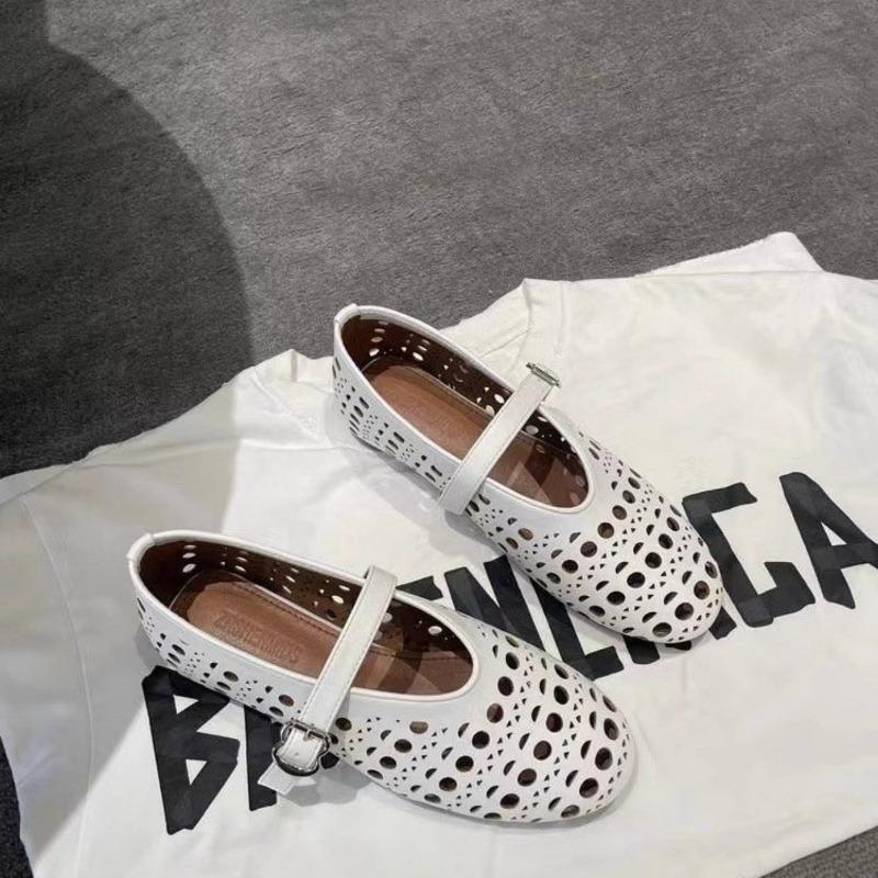 2025 Новые женские сандалии Летняя мода Ажурные женские туфли Закрытый носок Повседневные сандалии Женские Мягкие и удобные Туфли-балетки 36 бежевый
2025 Новые женские сандалии Летняя мода Ажурные женские туфли Закрытый носок Повседневные сандалии Женские Мягкие и удобные Туфли-балетки 36 бежевый