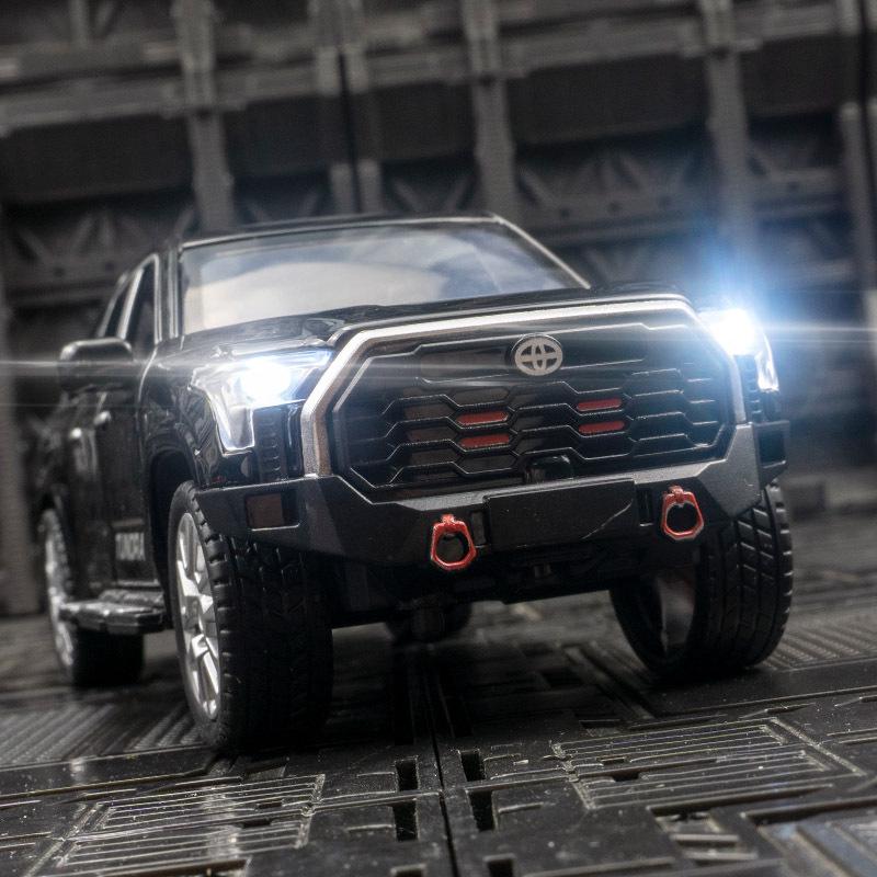 Jinchen JCJ-32112 Игрушечная машина-симулятор внедорожного пикапа со звуком и светом синий
Jinchen JCJ-32112 Игрушечная машина-симулятор внедорожного пикапа со звуком и светом синий