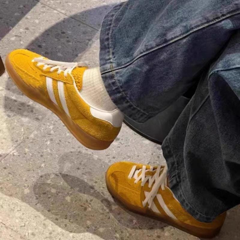 Strawberry bear pink women s new leather casual retro sneakers versatile flat women 40 жовтий
Strawberry bear pink women s new leather casual retro sneakers versatile flat women 40 жовтий