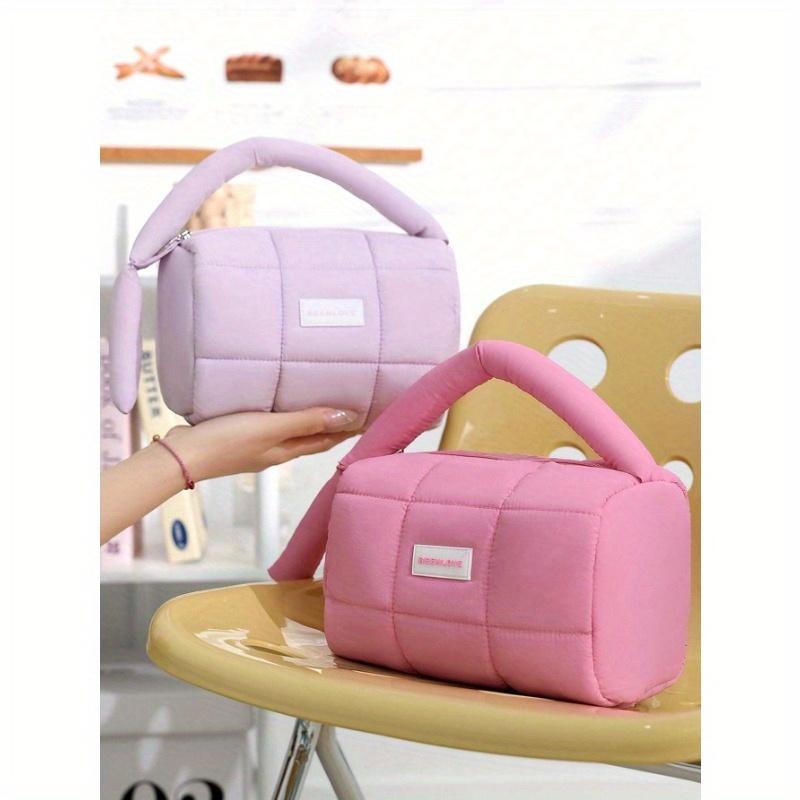 1 шт. Каваи Сумка-тоут большой вместимости пастельных тонов, моющаяся, с ручкой, косметичка, портативная, водонепроницаемая, для макияжа, для хранения косметики, на молнии розы красного
1 шт. Каваи Сумка-тоут большой вместимости пастельных тонов, моющаяся, с ручкой, косметичка, портативная, водонепроницаемая, для макияжа, для хранения косметики, на молнии розы красного